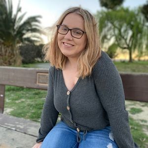 Meet your Posher, Cortney